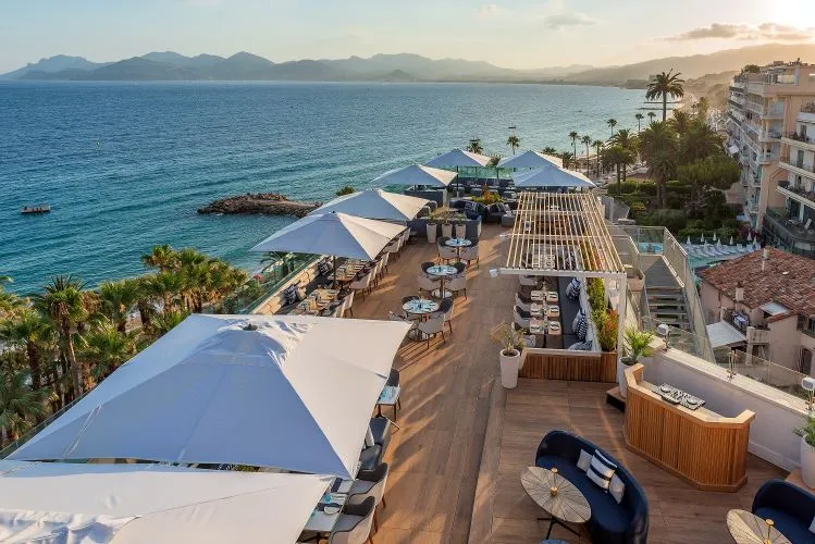 Canopy by Hilton Cannes Marea - Rooftop at Sunset 2