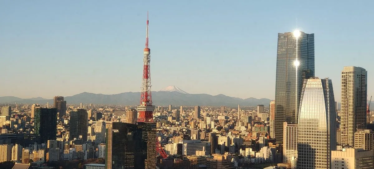 Park Hotel Tokyo vista sul Monte Fuji e sulla Tokyo Tower