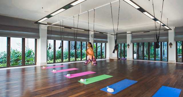 Yoga in Hotel - Floating on Air al The Ritz-Carlton Bali - Indonesia