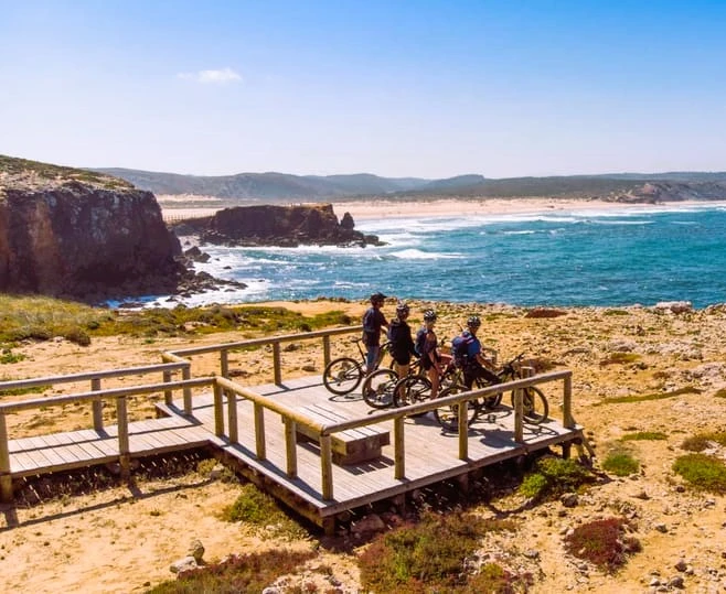 percorsi cicloturistici in Portogallo Carrapateira in mountain bike costa algarve