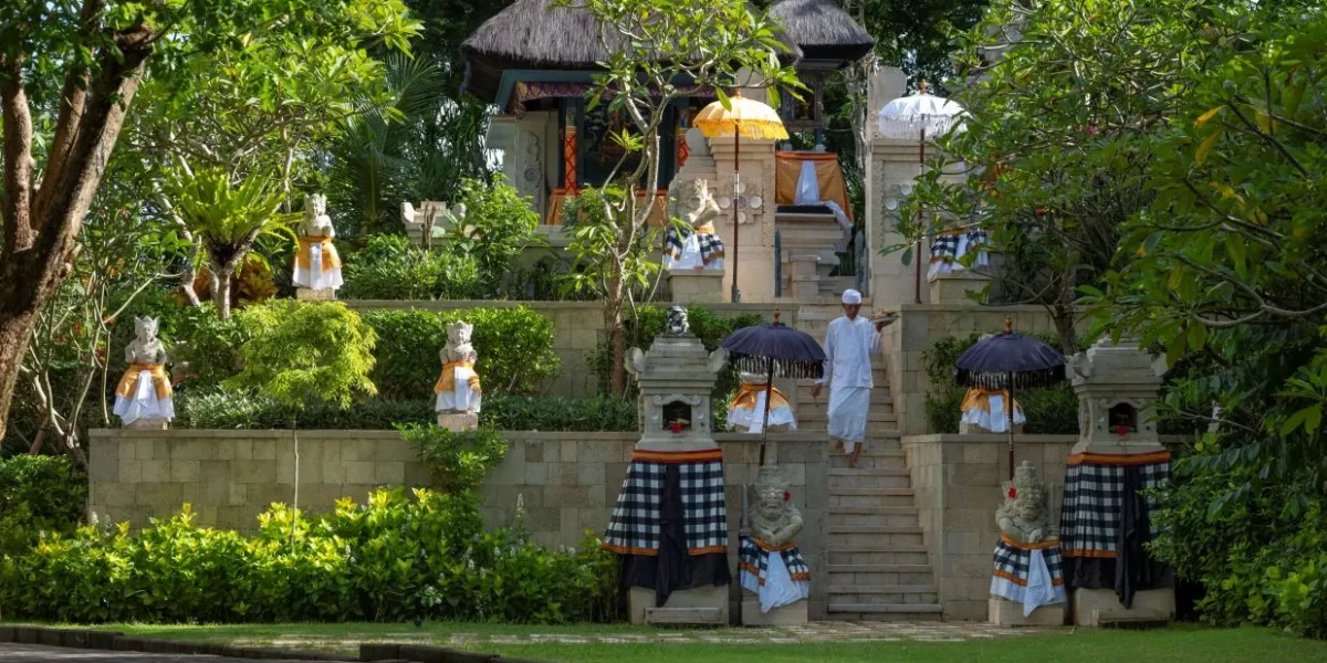 Jumeirah Bali -Temple-Nyepi, o Giorno del silenzio di Bali, è l’Isakawarsa, il capodanno del calendario balinese Saka